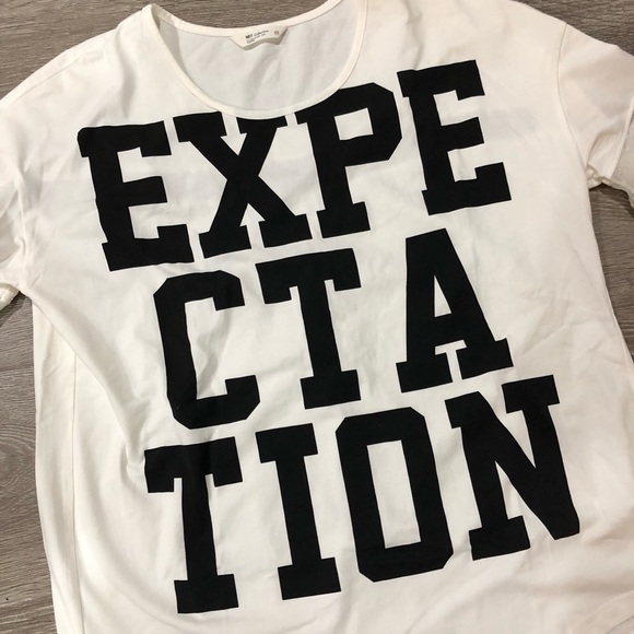 “Expectation” Tee - Picture 2 of 6
